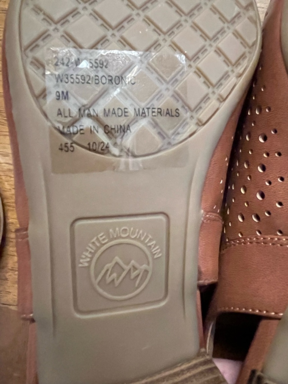 White Mountain Boronic Chestnut Perforated Block Heel Slingbacks Sandals size 9 - Picture 8 of 9